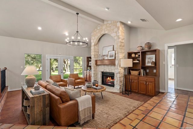 624 HIGH COUNTRY RDG, San Antonio, TX 78260