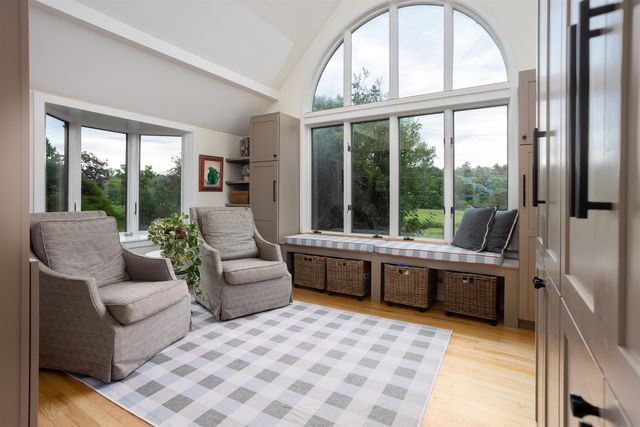 1163 Thompsons Point Road, Charlotte, VT 05445