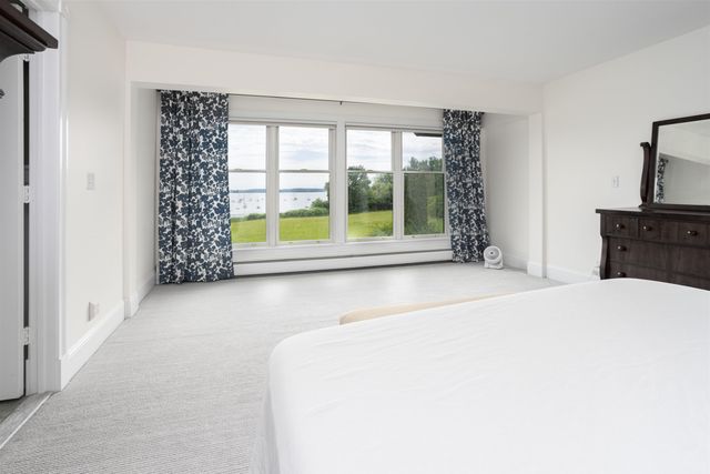 1163 Thompsons Point Road, Charlotte, VT 05445