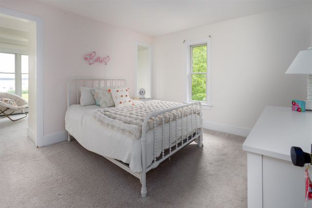 1163 Thompsons Point Road, Charlotte, VT 05445