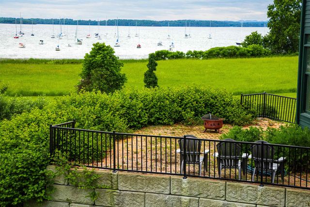 1163 Thompsons Point Road, Charlotte, VT 05445