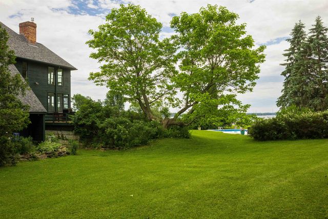 1163 Thompsons Point Road, Charlotte, VT 05445