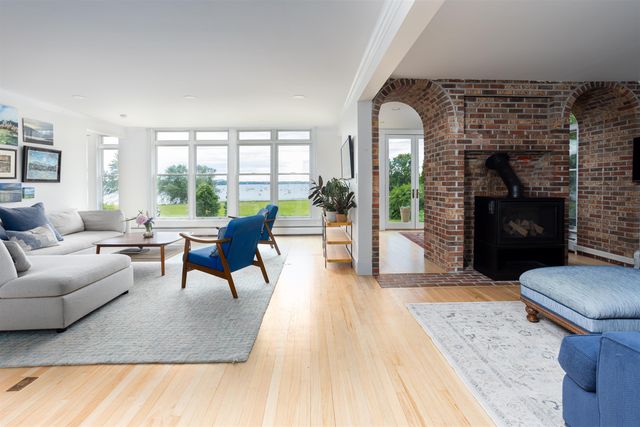 1163 Thompsons Point Road, Charlotte, VT 05445