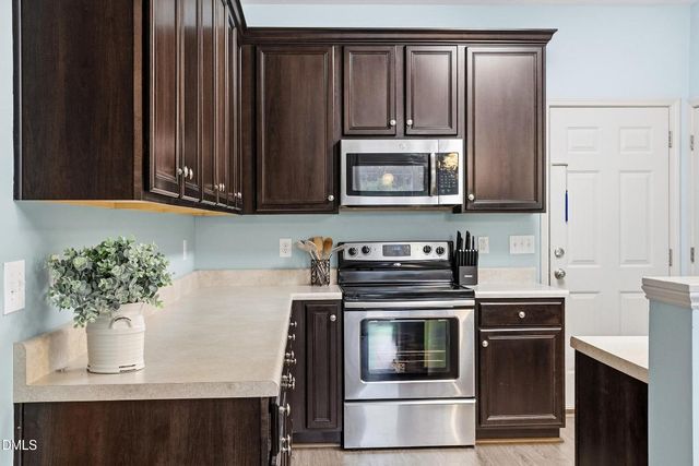 1837 Heisser Lane, Fuquay Varina, NC 27526