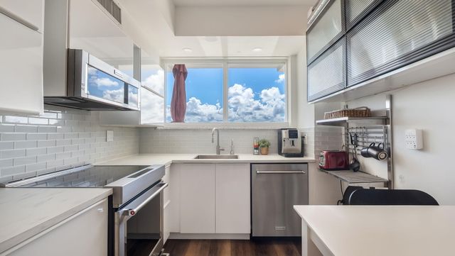 333 SUNSET Drive 104, Fort Lauderdale, FL 33301