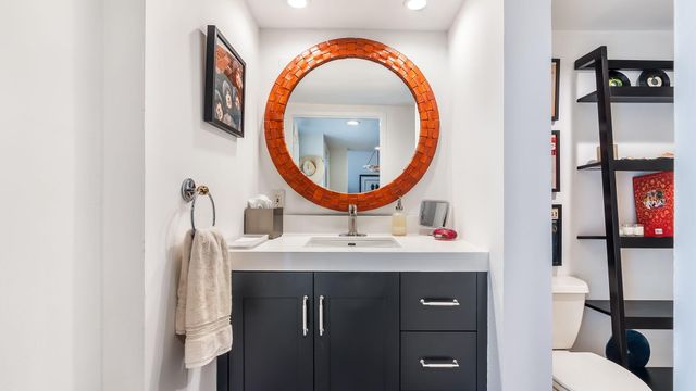 333 SUNSET Drive 104, Fort Lauderdale, FL 33301
