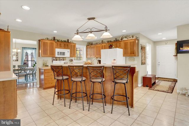 515 HICKORY LANE, Belleville, PA 17004