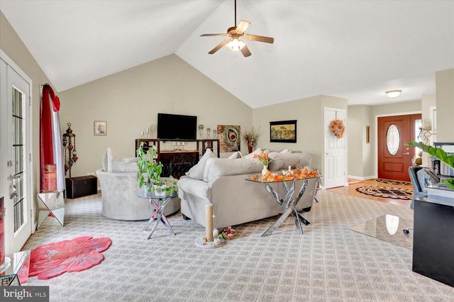 515 HICKORY LANE, Belleville, PA 17004