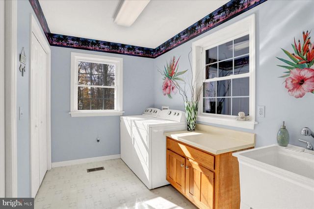 515 HICKORY LANE, Belleville, PA 17004