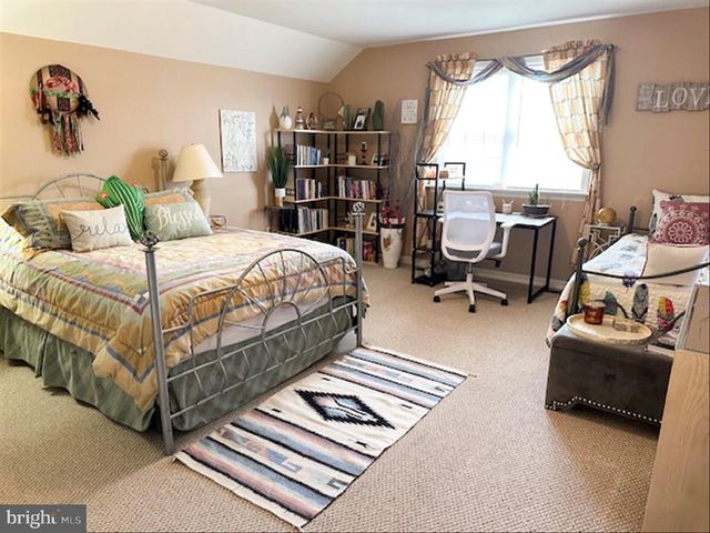 515 HICKORY LANE, Belleville, PA 17004