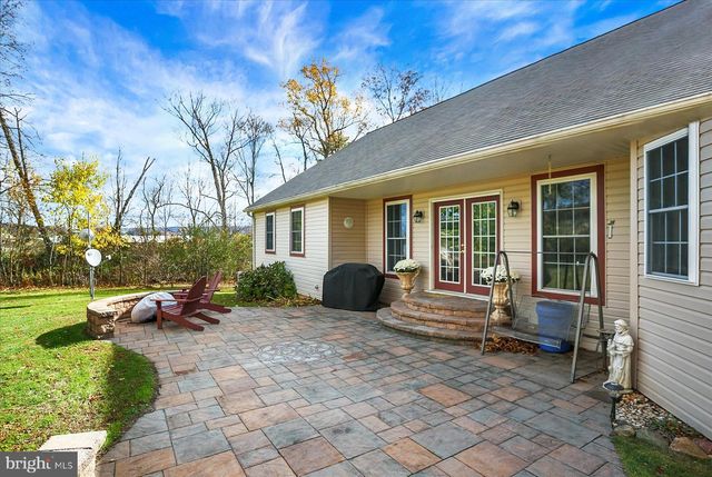 515 HICKORY LANE, Belleville, PA 17004