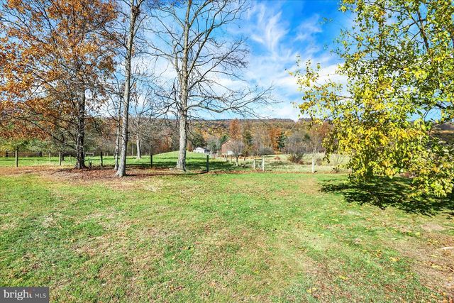 515 HICKORY LANE, Belleville, PA 17004