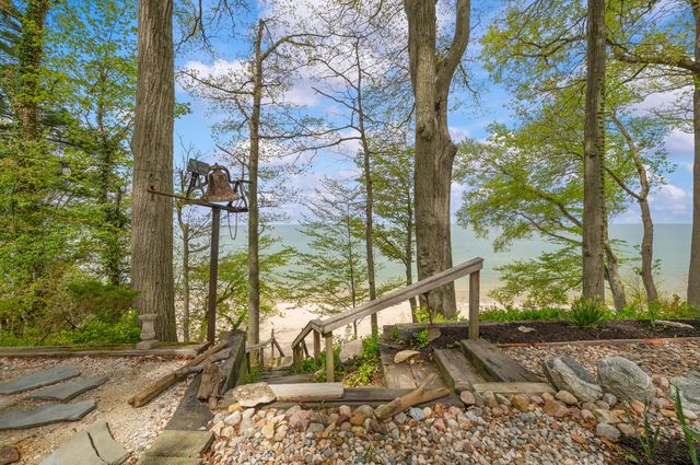 5646 M 63 N, Hagar Twp, MI 49038