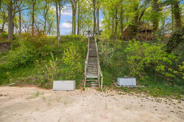 5646 M 63 N, Hagar Twp, MI 49038