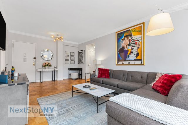 333 E 55th St Apt 11F, New York City, NY 10022