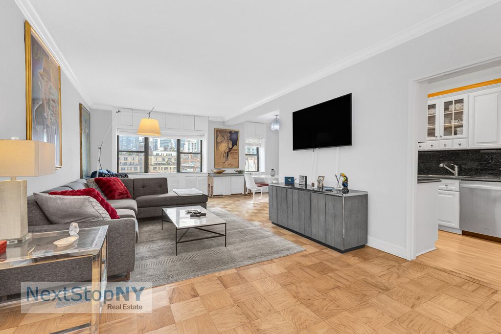 333 E 55th St Apt 11F, New York City, NY 10022