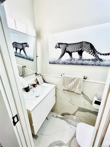 58 Rialto Way, Patchogue, NY 11772