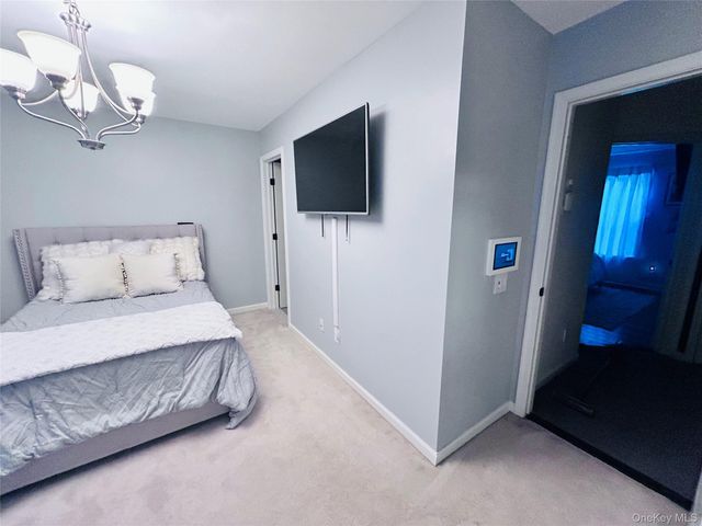 58 Rialto Way, Patchogue, NY 11772