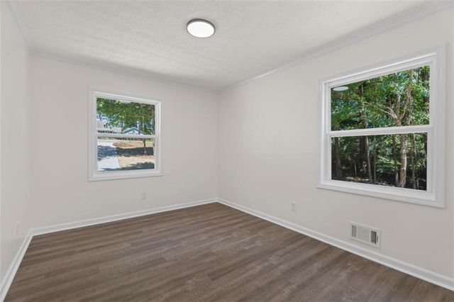381 Thigpen Road, Newnan, GA 30263