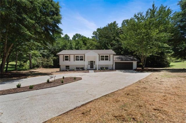 381 Thigpen Road, Newnan, GA 30263