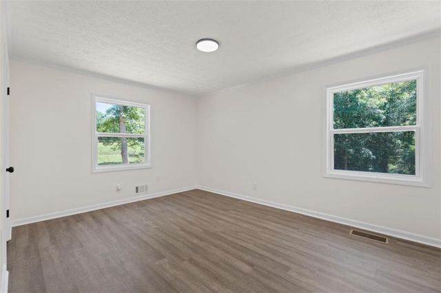 381 Thigpen Road, Newnan, GA 30263