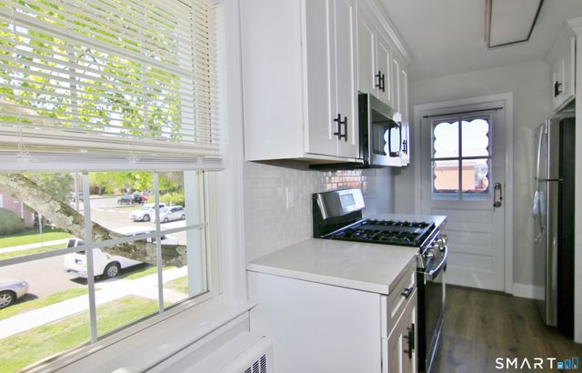 6 Revere Drive 3, Stamford, CT 06902
