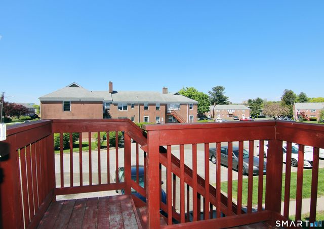 6 Revere Drive 3, Stamford, CT 06902