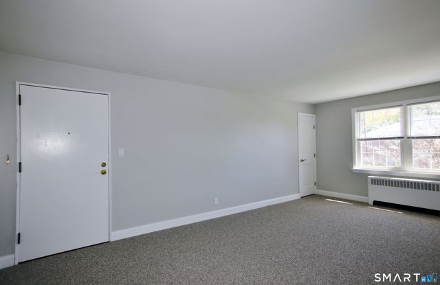 6 Revere Drive 3, Stamford, CT 06902