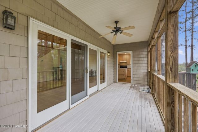 134 W Dowry Creek, Belhaven, NC 27810