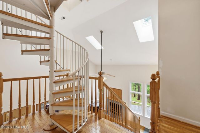 134 W Dowry Creek, Belhaven, NC 27810