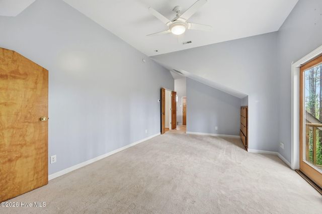 134 W Dowry Creek, Belhaven, NC 27810