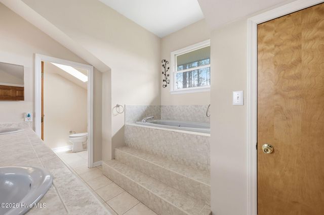 134 W Dowry Creek, Belhaven, NC 27810