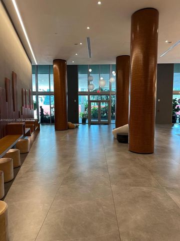 350 S Miami Ave 2913, Miami, FL 33130