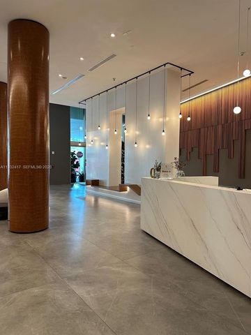 350 S Miami Ave 2913, Miami, FL 33130