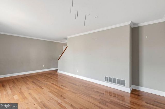 12 REDDING CT, Nottingham, MD 21236