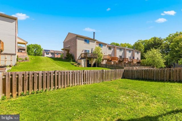 12 REDDING CT, Nottingham, MD 21236