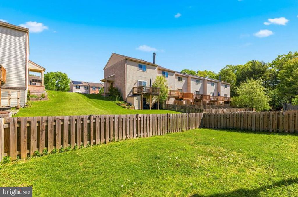 Image 35 of property listing at 12 REDDING CT, Nottingham, MD 21236