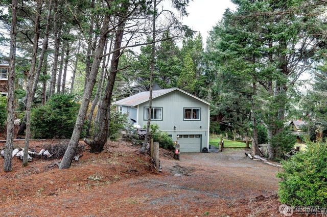 26605 Park Avenue, Ocean Park, WA 98640