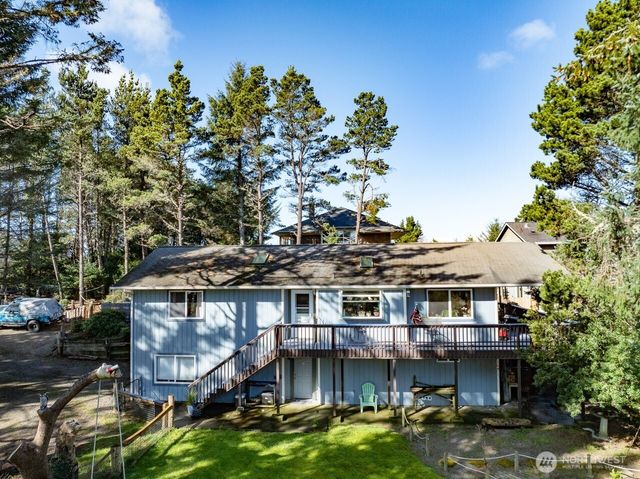 26605 Park Avenue, Ocean Park, WA 98640