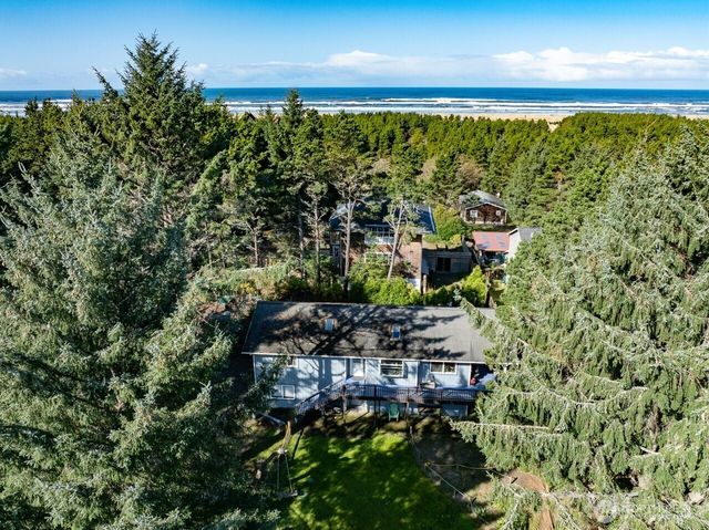 26605 Park Avenue, Ocean Park, WA 98640