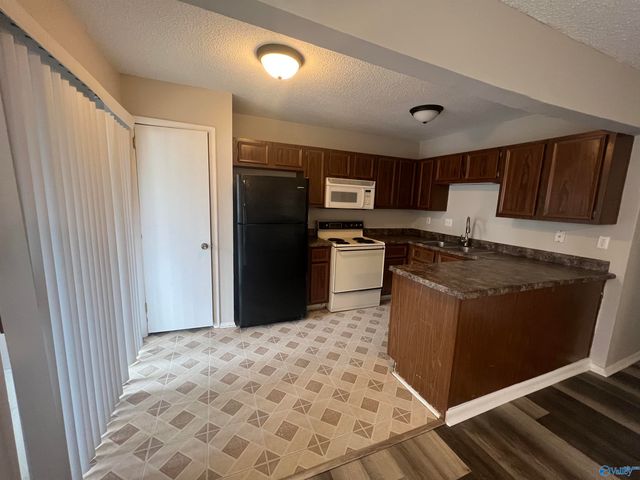 3925 Highridge Drive D, Huntsville, AL 35805