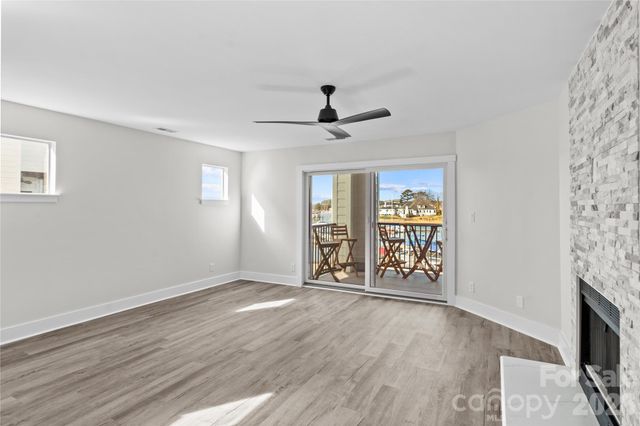 18729 Vineyard Point Lane, Cornelius, NC 28031