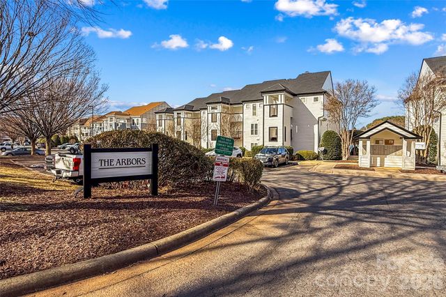 18729 Vineyard Point Lane, Cornelius, NC 28031