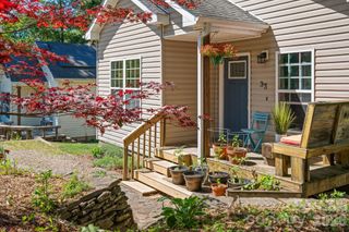33 Wilmington Street, Asheville, NC 28806