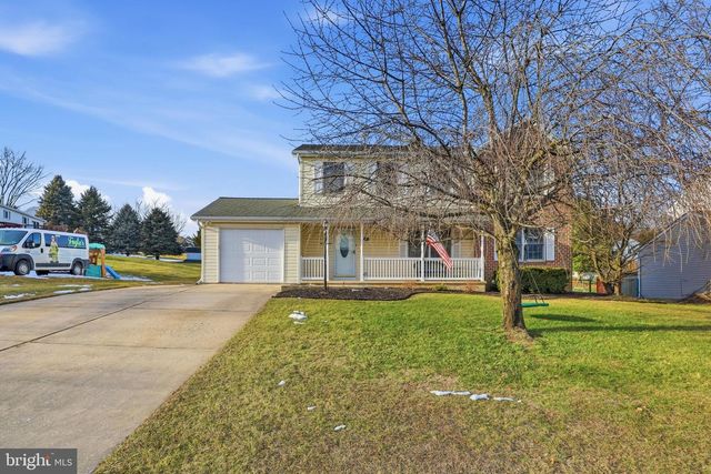 217 OVERVIEW CIR W, Red Lion, PA 17356