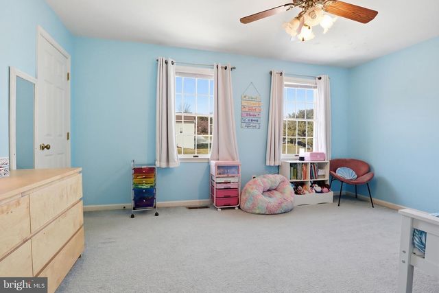 217 OVERVIEW CIR W, Red Lion, PA 17356