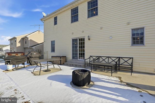 217 OVERVIEW CIR W, Red Lion, PA 17356