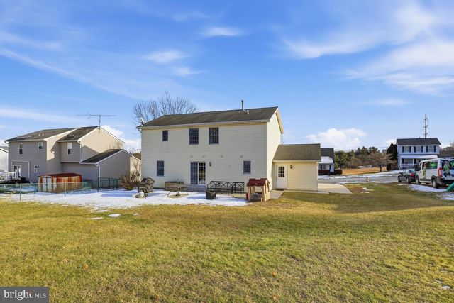 217 OVERVIEW CIR W, Red Lion, PA 17356