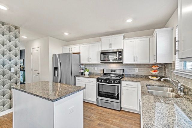 229 Ashwood Way, Easley, SC 29640