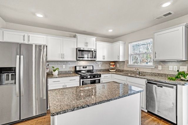 229 Ashwood Way, Easley, SC 29640